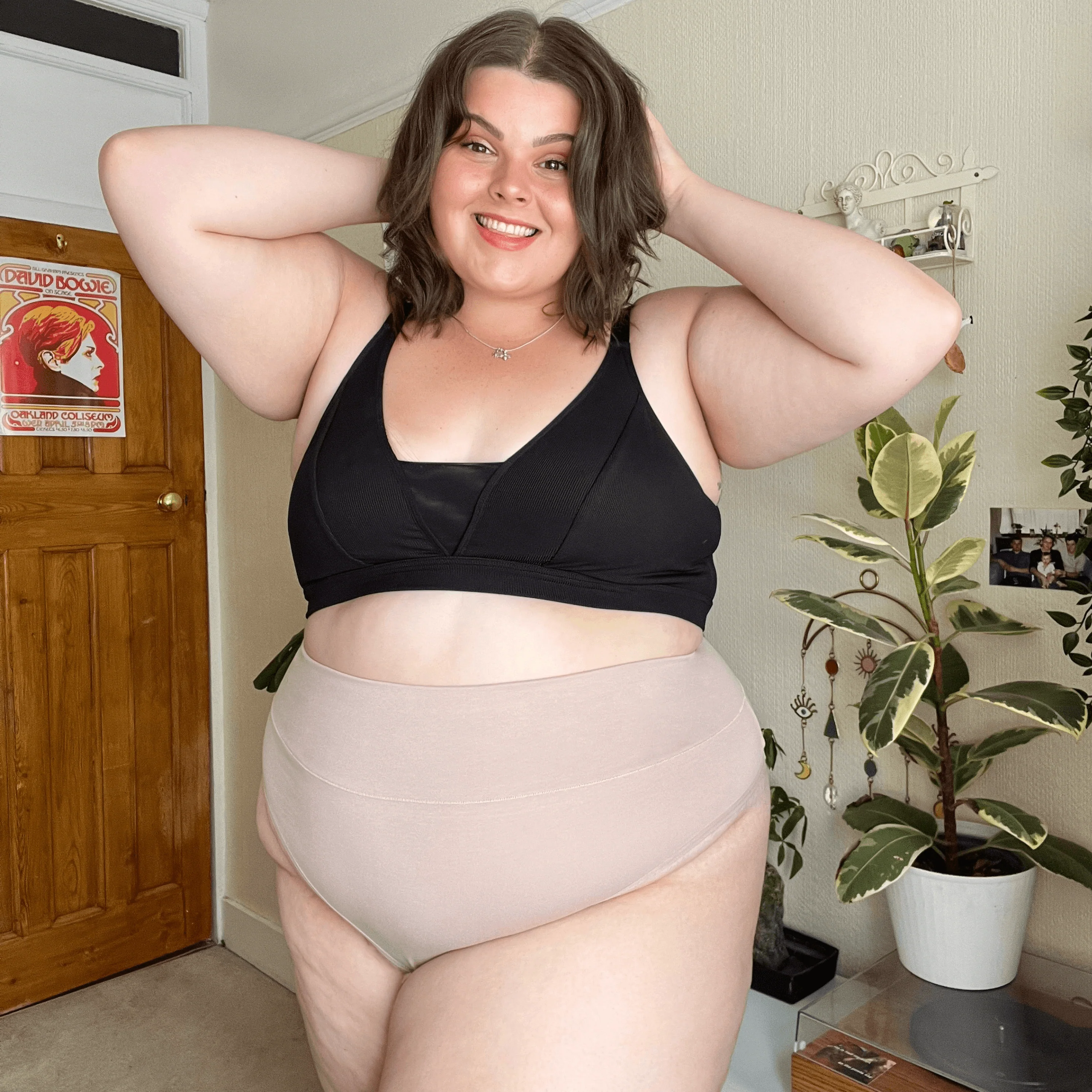 Organic Cotton Cheeky High Leg Panties - Milk Bottle - Image 11
